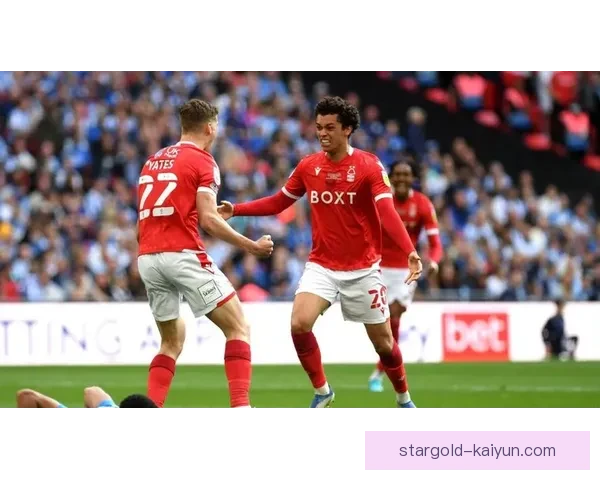 曼联防守状态回暖，近期表现稳健有助球队争冠