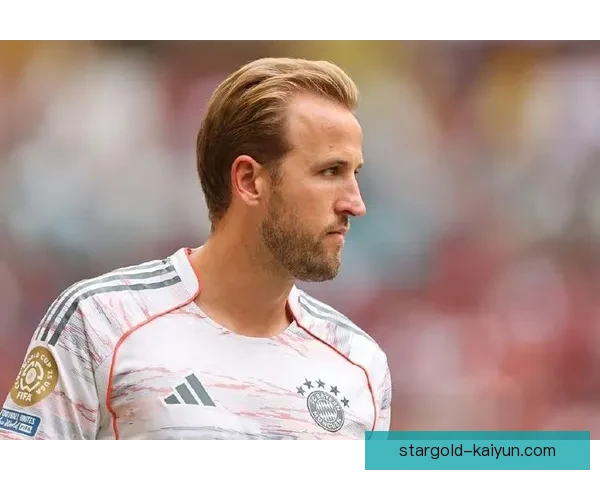 哈里·凯恩入选FIFA最佳阵容，表现备受认可与期待